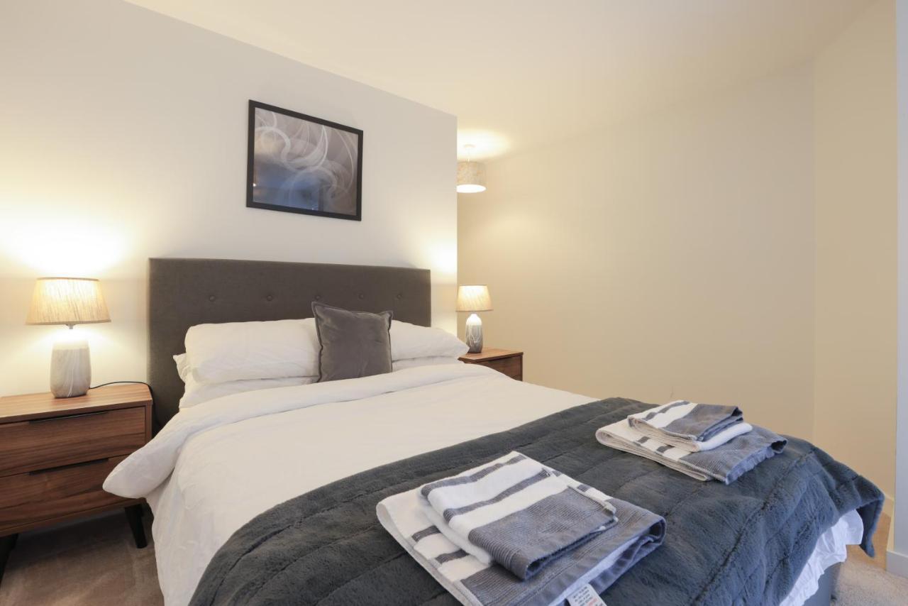 Southbank Leeds Apartment. New! With Free Parking Dış mekan fotoğraf